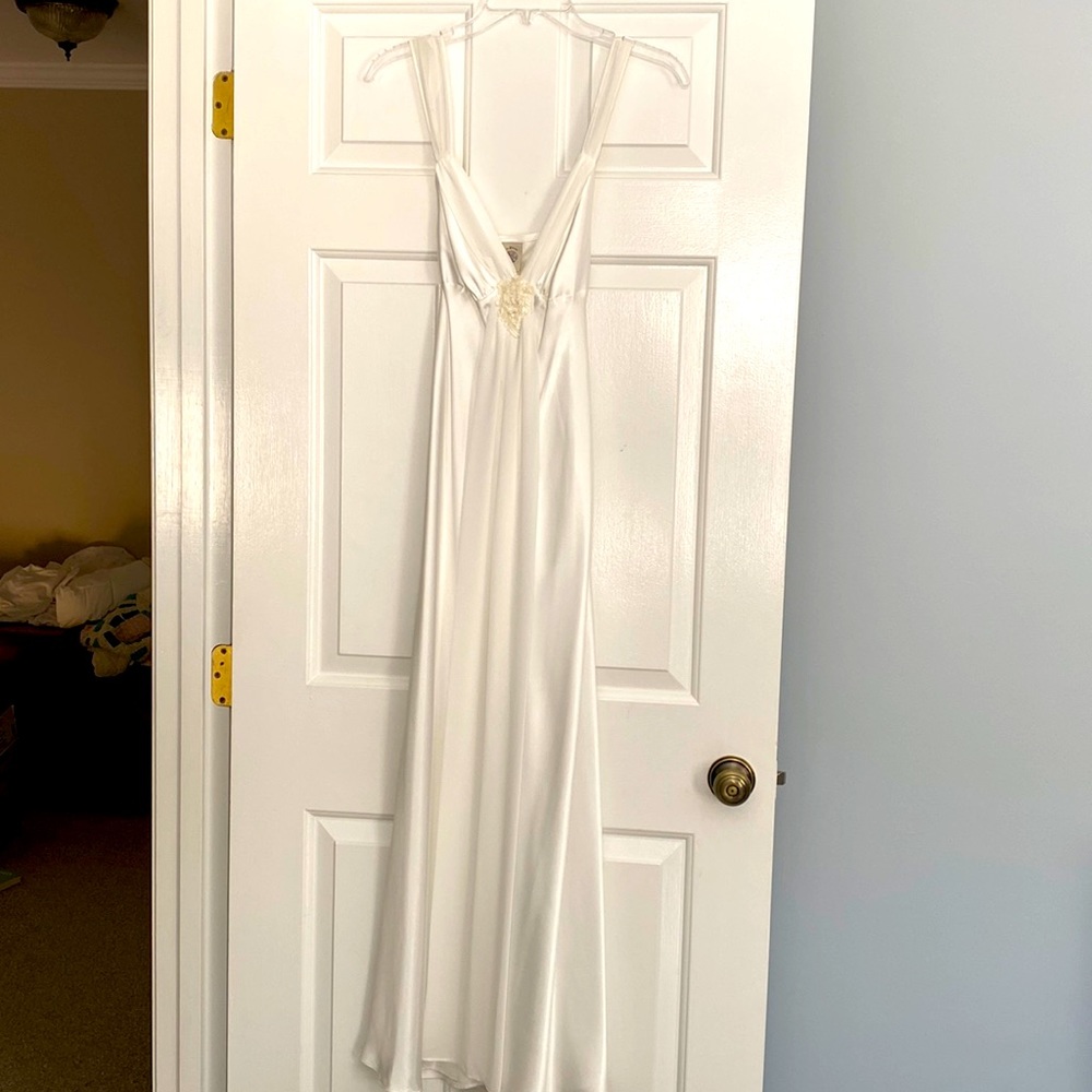 Stunning satin/chiffon gown with bead detail